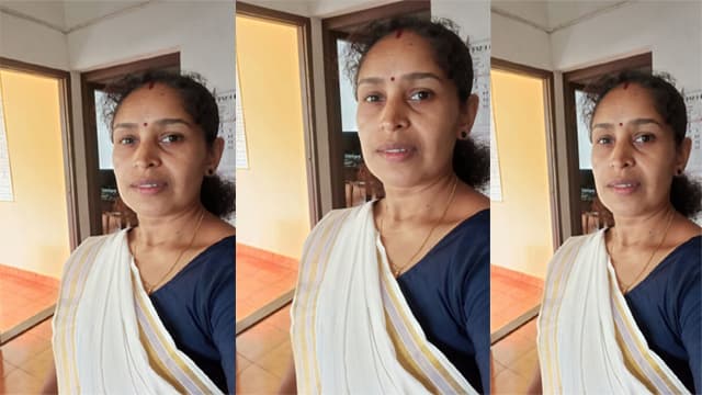 Tamil Mom Changing – Son Recorded Naked